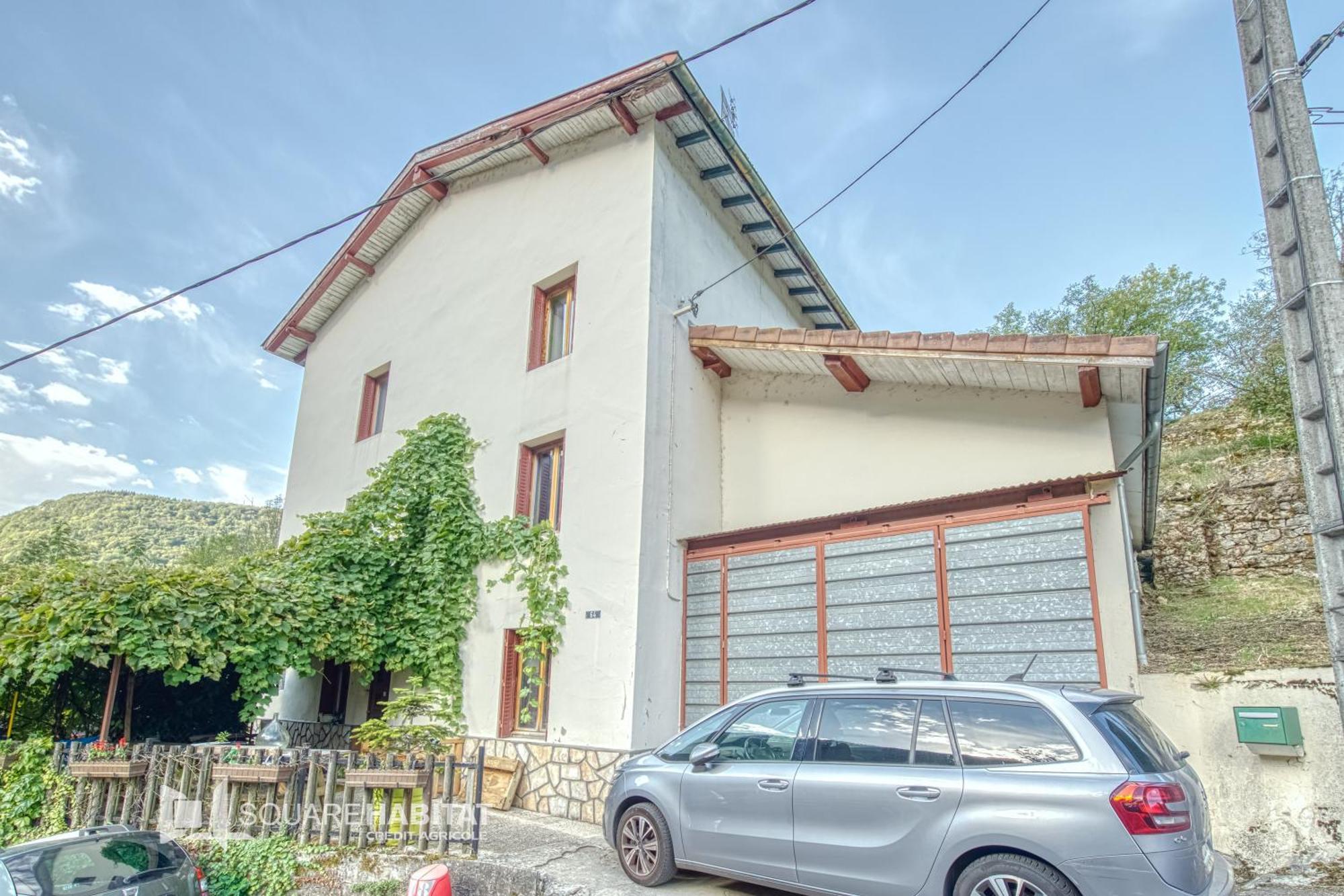 Laura Happy Guest House Tenay Екстер'єр фото